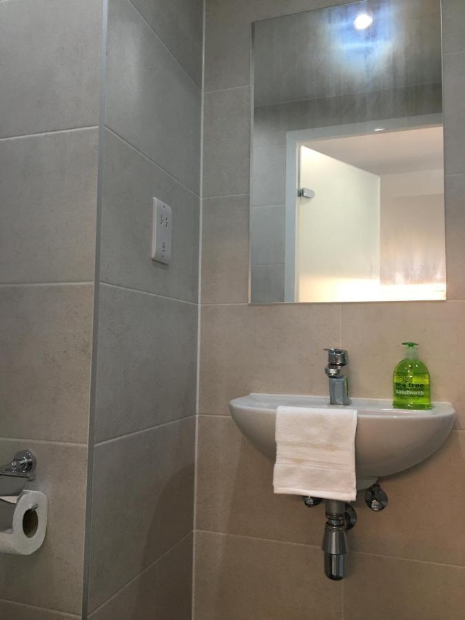 Modern Studios, Newcastle Under Lyme - Sk Extérieur photo