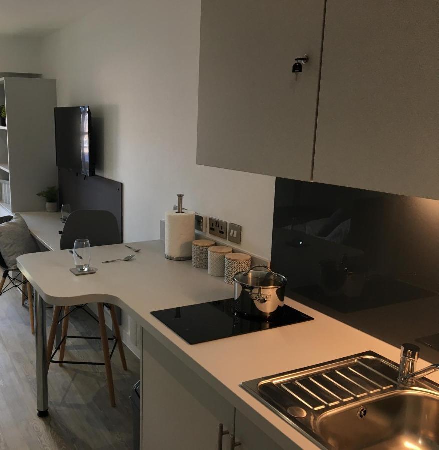 Modern Studios, Newcastle Under Lyme - Sk Extérieur photo